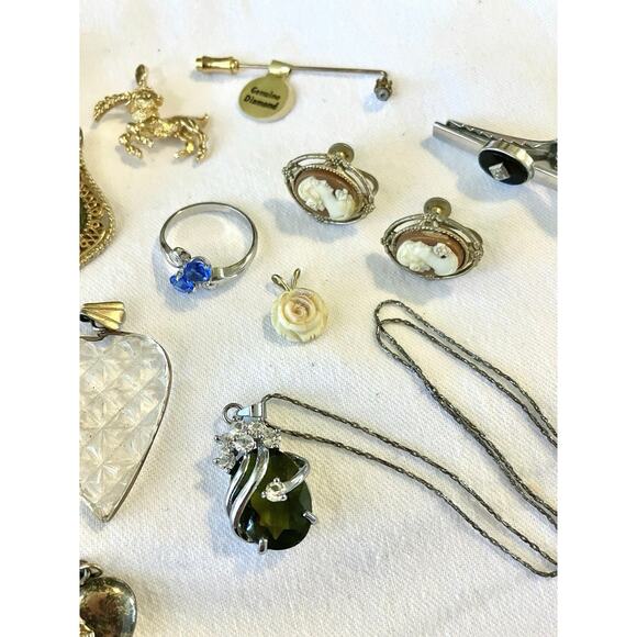 Vtg Jewelry Lot HGE Rings Lockets Cameos Wearable Costume Estate Gold Plated - Picture 2 of 6